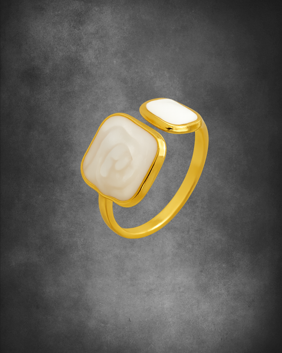 Pearl Dune Ring