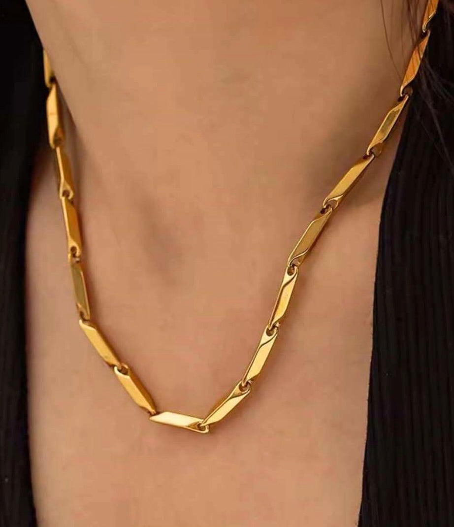 AmberLink Necklace