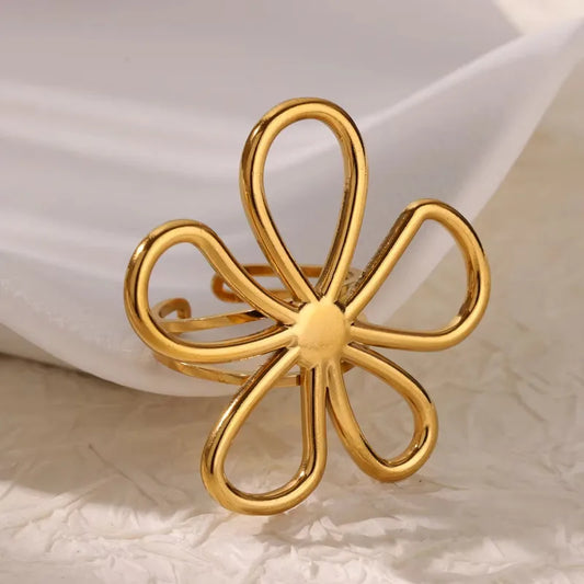 Daisywhirl Ring