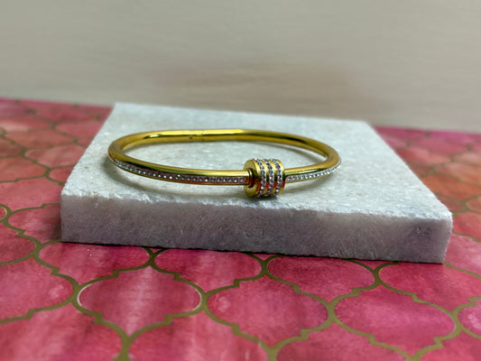 InfinityBand Bangle